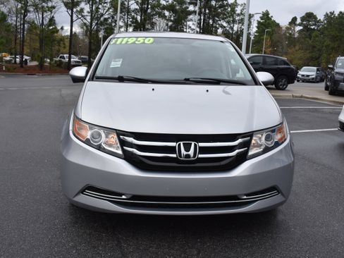 Used 2015 Honda Odyssey EX image 4