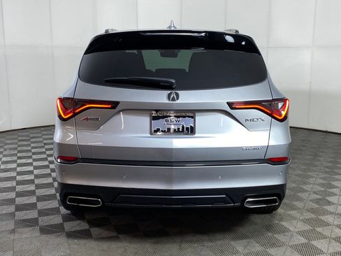 Used 2024 Acura MDX A-Spec image 10