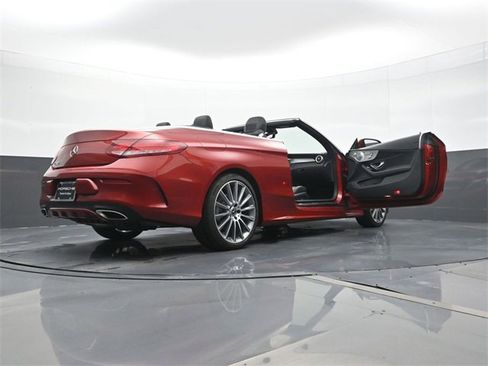 Used 2018 Mercedes-Benz C 300 Cabriolet image 21