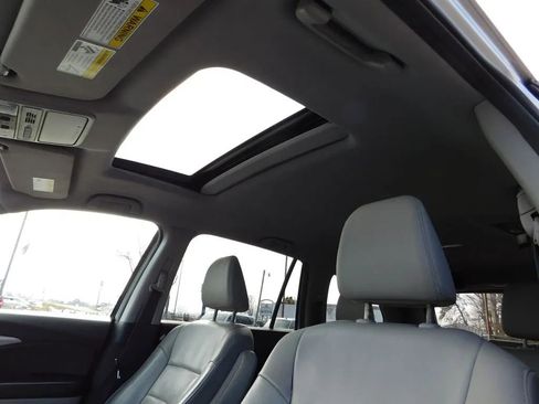 Used 2017 Honda Pilot EX-L image 18