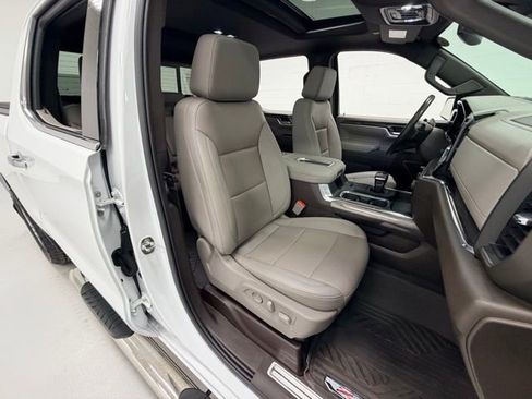 Certified 2022 Chevrolet Silverado 1500 LTZ w/ LTZ Premium Package image 31