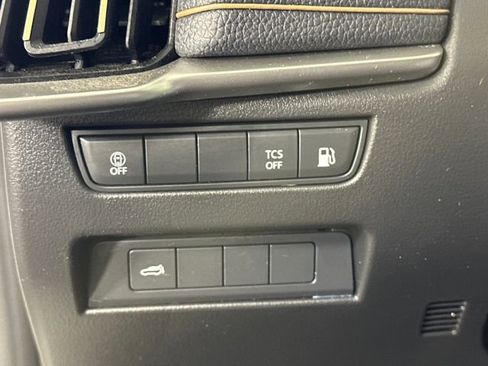 Used 2024 MAZDA CX-90 Plug-In Hybrid w/ Preferred image 18