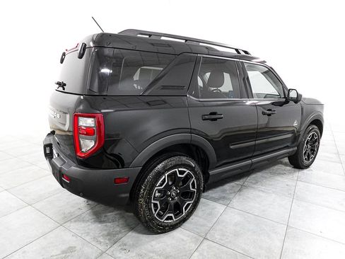 Certified 2025 Ford Bronco Sport Outer Banks w/ Outer Banks Tech Package+ AWD/4WD image 7