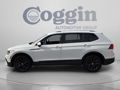 Used 2024 Volkswagen Tiguan SE