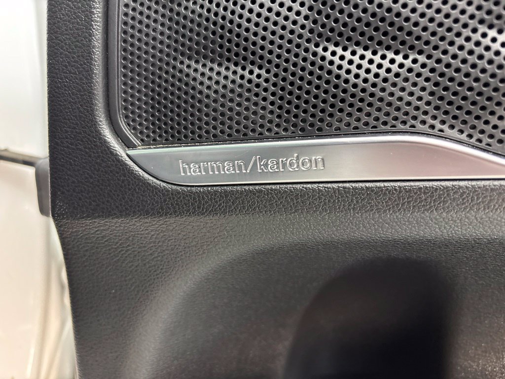 Used 2023 Hyundai Santa Fe SEL w/ Premium Package FWD image 17