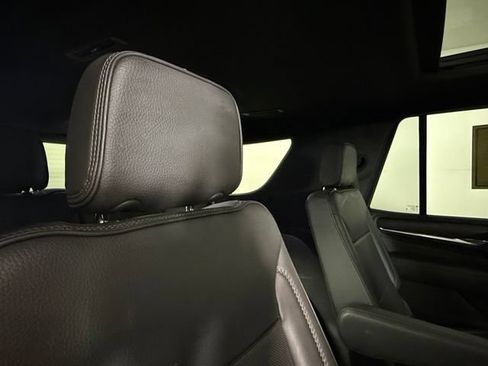 Used 2021 GMC Yukon Denali w/ Denali Ultimate Package AWD/4WD image 25
