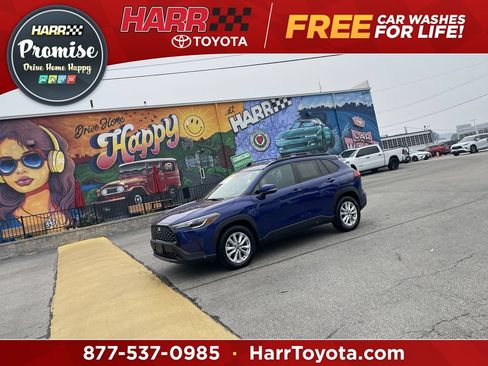 Used 2024 Toyota Corolla Cross LE w/ Moonroof Package AWD/4WD image 1