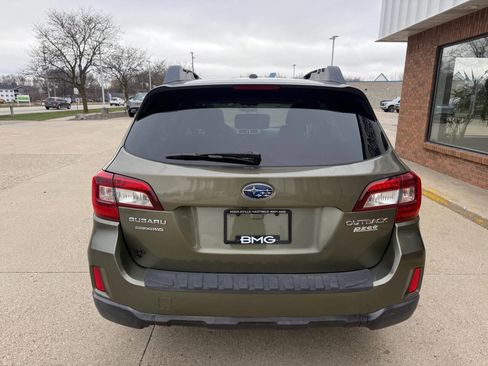 Used 2015 Subaru Outback 2.5i Premium w/ Protection Package #2 AWD/4WD image 4