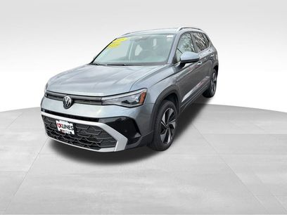 Used 2025 Volkswagen Taos SE