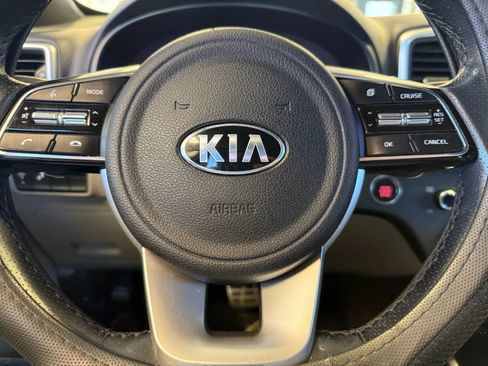 Used 2020 Kia Sportage S w/ S FWD Sunroof Package image 12