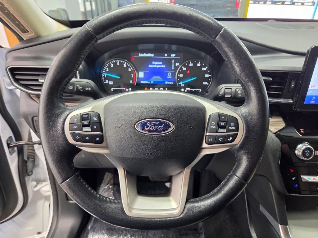 Used 2021 Ford Explorer Limited AWD/4WD image 31
