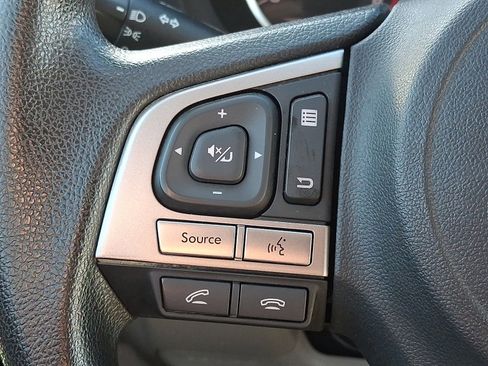 Used 2017 Subaru Forester 2.5i Premium w/ All-Weather Package image 21