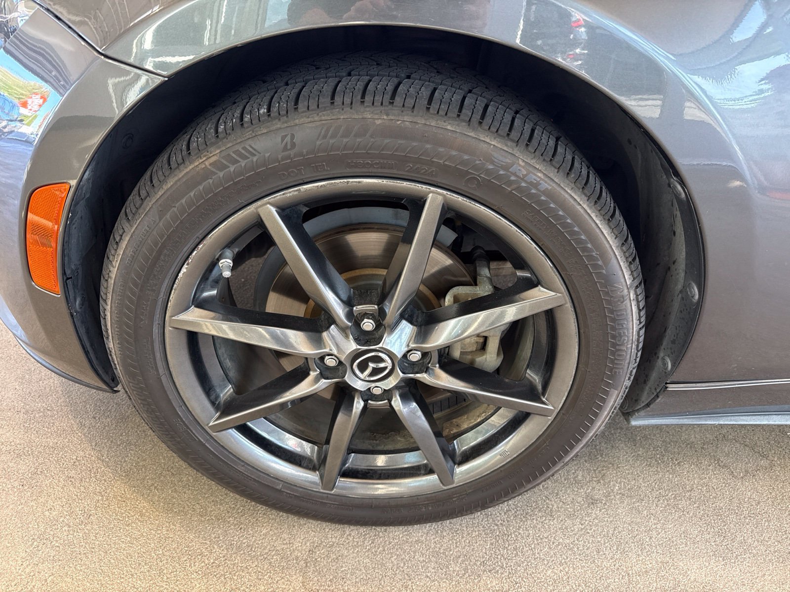 Used 2019 MAZDA MX-5 Miata RF Grand Touring RWD image 13