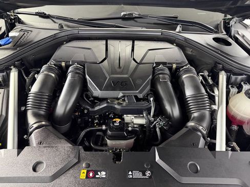 Used 2024 Genesis GV70 3.5T Sport w/ Sport Advanced Package image 38