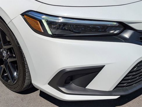 Used 2024 Honda Civic Sport image 25