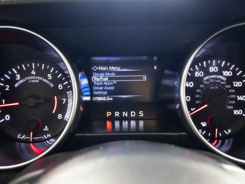 Used 2018 Ford Mustang Coupe w/ Equipment Group 101A RWD image 25