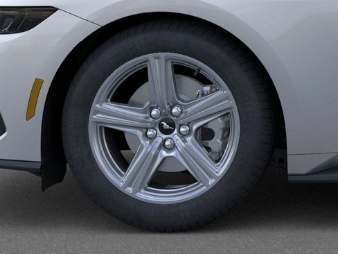 Used 2026 Ford Mustang Coupe RWD image 19