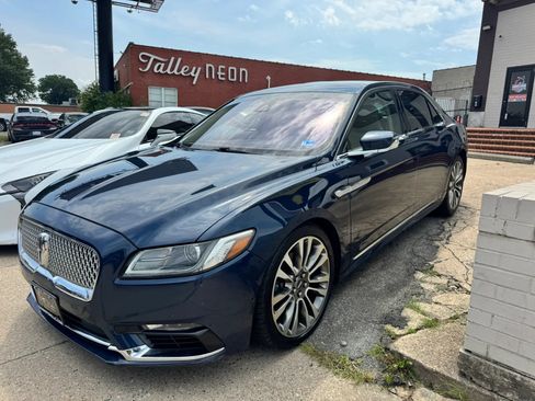 Used 2017 Lincoln Continental Reserve w/ Technology Package FWD image 7