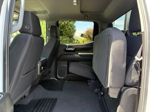 Used 2025 Chevrolet Silverado 1500 LT Trail Boss w/ Protection Package AWD/4WD image 13