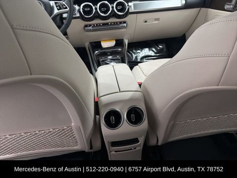 Used 2026 Mercedes-Benz GLB 250 image 23