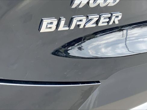 Used 2022 Chevrolet Blazer LT image 9