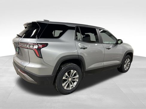 Certified 2025 Chevrolet Equinox LT AWD/4WD image 9