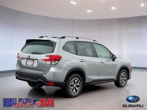 Used 2021 Subaru Forester Premium w/ Popular Package #1 image 4