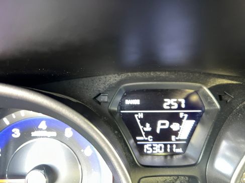 Used 2015 Hyundai Elantra SE image 20