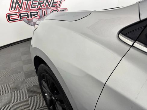 Used 2021 Chevrolet Equinox LT AWD/4WD image 26