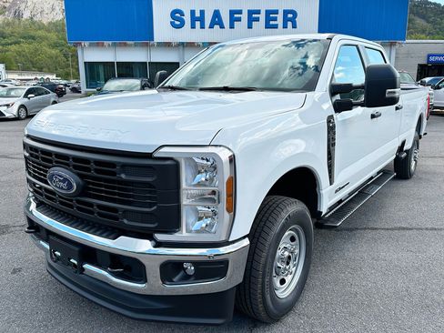 New 2026 Ford F350 XL w/ XL Chrome Package image 1