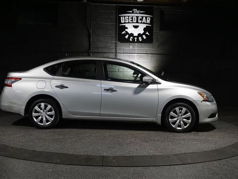 Used 2014 Nissan Sentra SV image 7