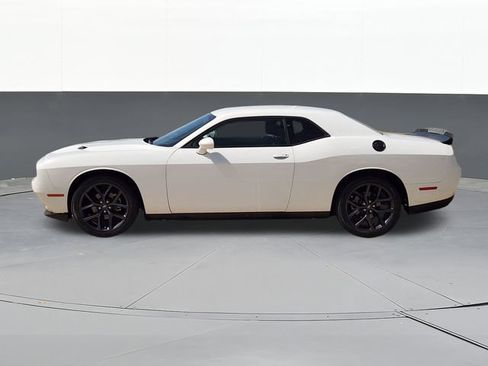 Used 2023 Dodge Challenger SXT w/ Blacktop Package RWD image 4