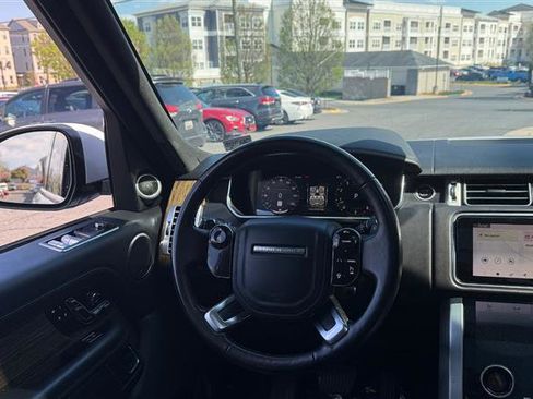 Used 2018 Land Rover Range Rover Supercharged image 31