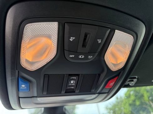 Used 2023 RAM 1500 Big Horn RWD image 22