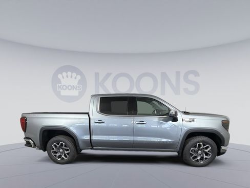 New 2026 GMC Sierra 1500 SLE w/ Preferred Package image 8