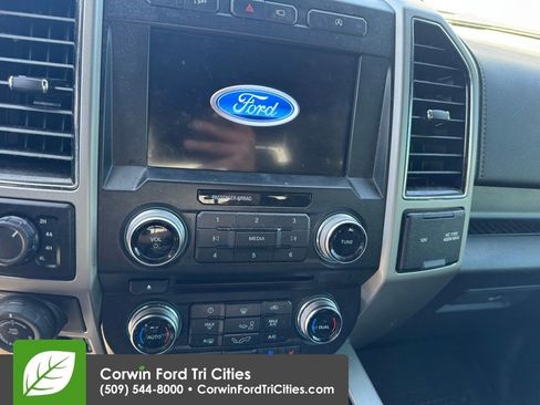 Used 2018 Ford F150 Lariat w/ Equipment Group 502A Luxury AWD/4WD image 2