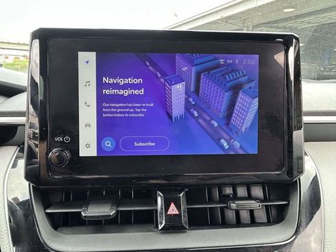 Used 2023 Toyota Corolla SE FWD image 15