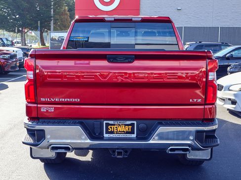 Certified 2022 Chevrolet Silverado 1500 LTZ image 22