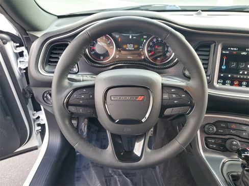 Used 2018 Dodge Challenger SXT Plus image 15