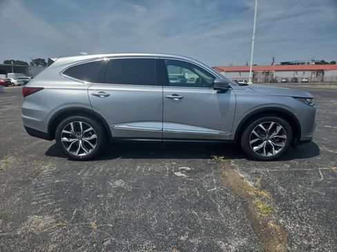 Certified 2024 Acura MDX FWD w/ Technology Package image 9