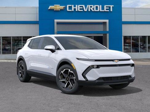 New 2026 Chevrolet Equinox EV LT FWD image 40