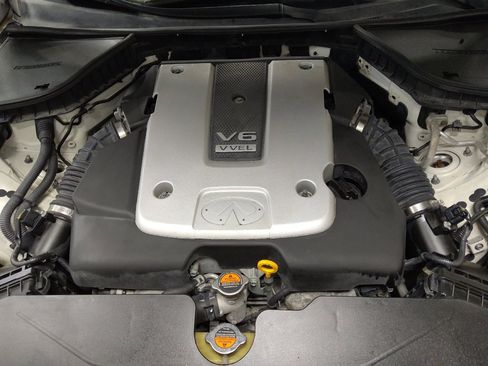 Used 2015 INFINITI Q50 AWD w/ Technology Package image 30