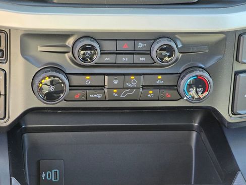 New 2026 Ford F550 4x4 SuperCab Super Duty w/ XLT Value Package image 16