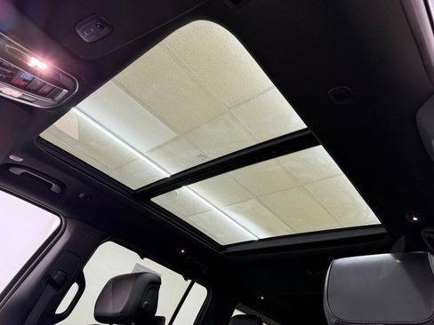 Used 2022 Jeep Wagoneer Series II w/ Convenience Group I image 25