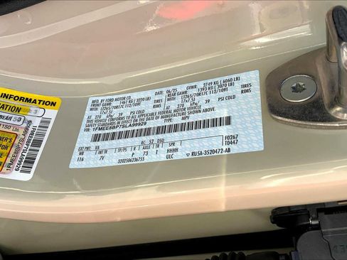 Used 2025 Ford Bronco Outer Banks AWD/4WD image 18