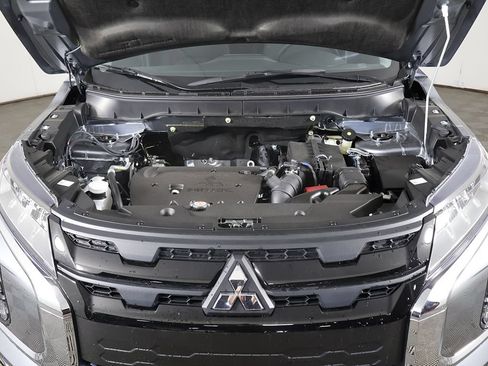 New 2026 Mitsubishi Outlander Sport LE AWD/4WD image 16