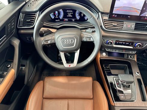Used 2024 Audi Q5 e Premium Plus image 21