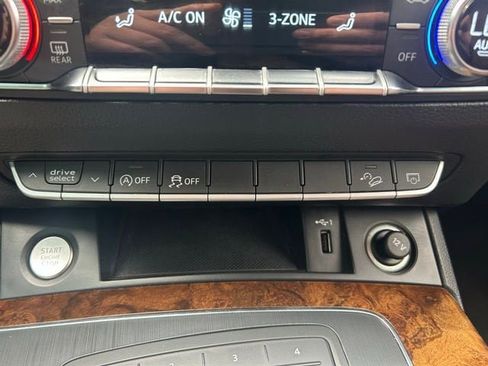 Used 2018 Audi Q5 2.0T Premium AWD/4WD image 31