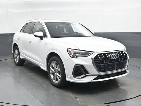 Used 2024 Audi Q3 2.0T Premium AWD/4WD image 5