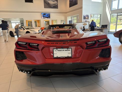 New 2026 Chevrolet Corvette Stingray Convertible w/ 1LT RWD image 6